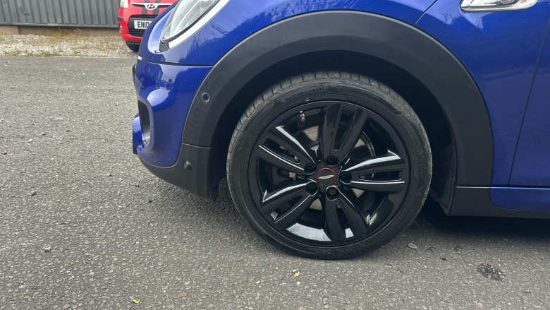 MINI Hatchback 2.0 Cooper S Sport II 5dr Auto Petrol Hatchback